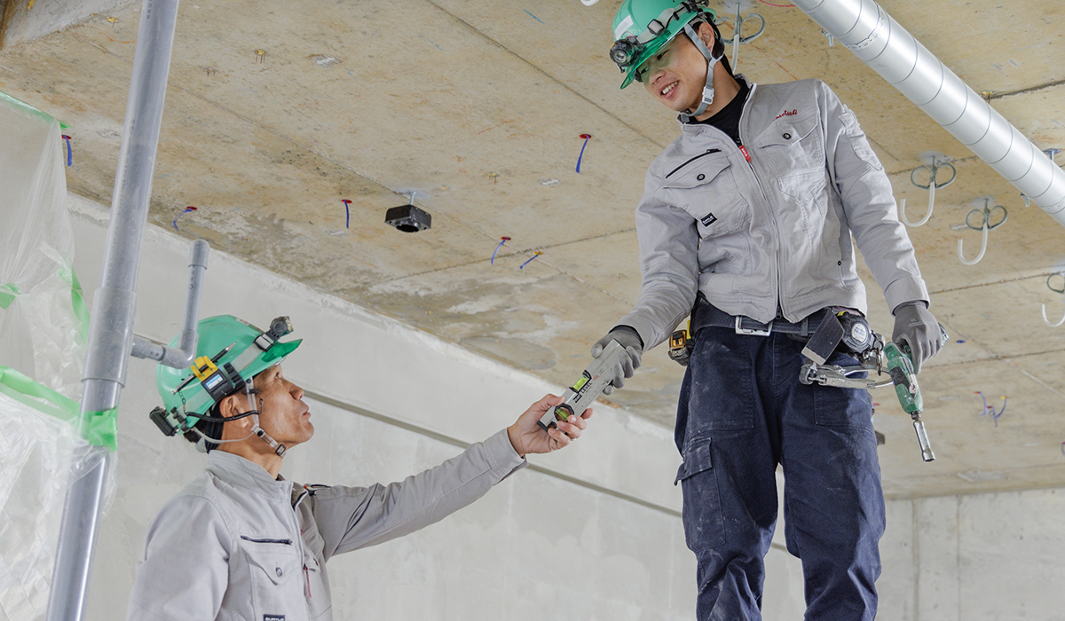 先輩の声(工事課)