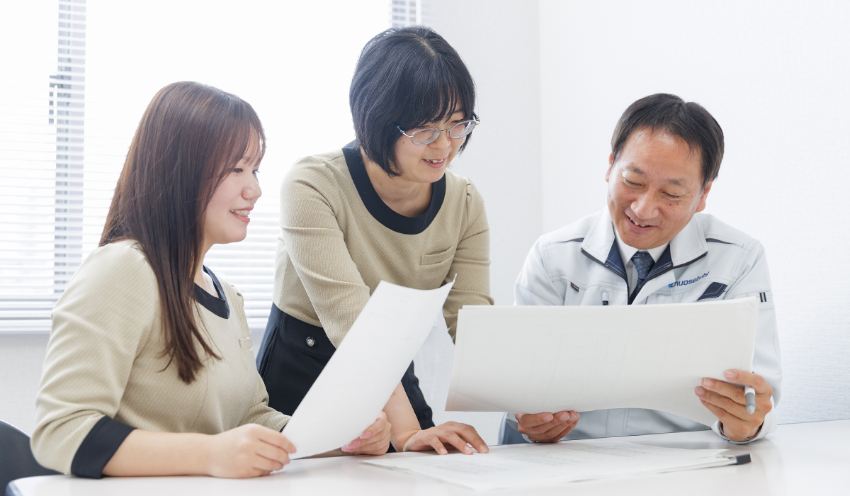 先輩の声(積算課)