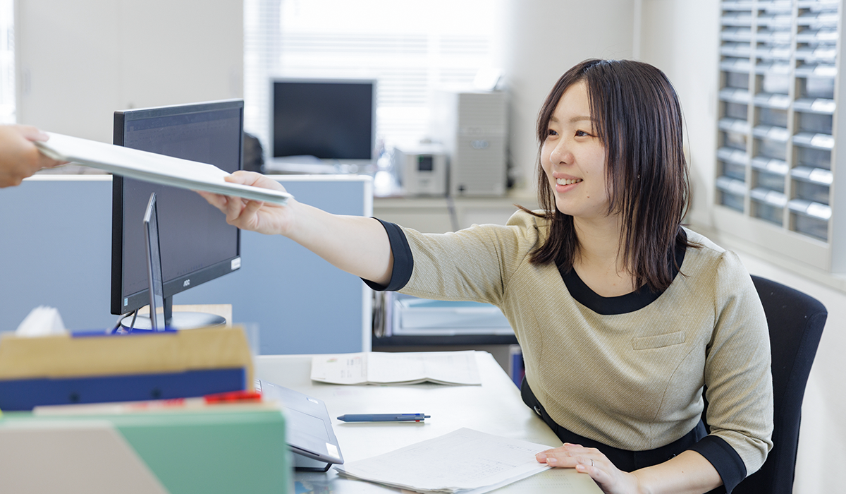 先輩の声(総務課)