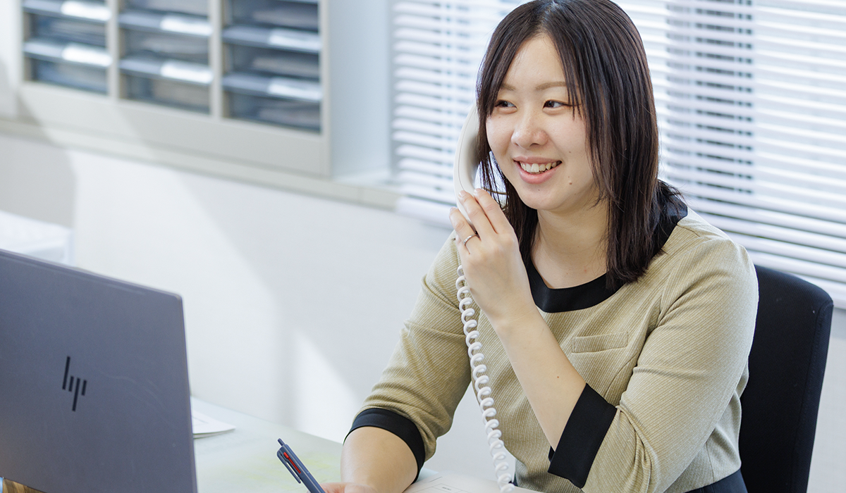 先輩の声(総務課)